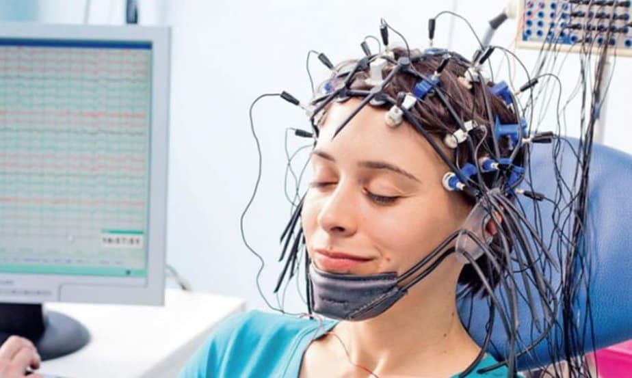 تفسیر EEG به زبان ساده